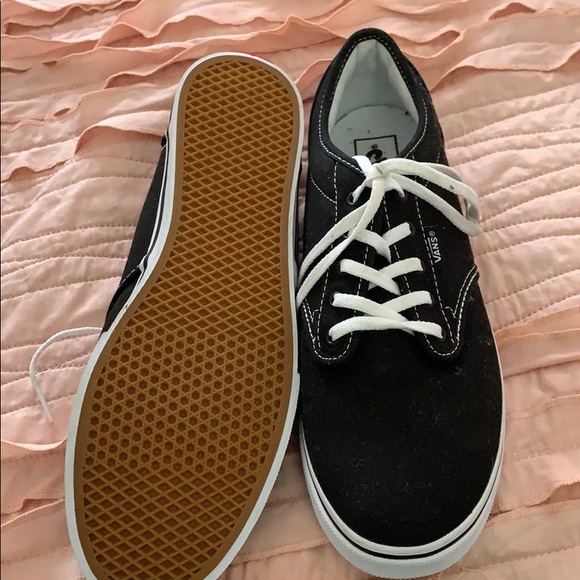 new black vans - Picture 2 of 2